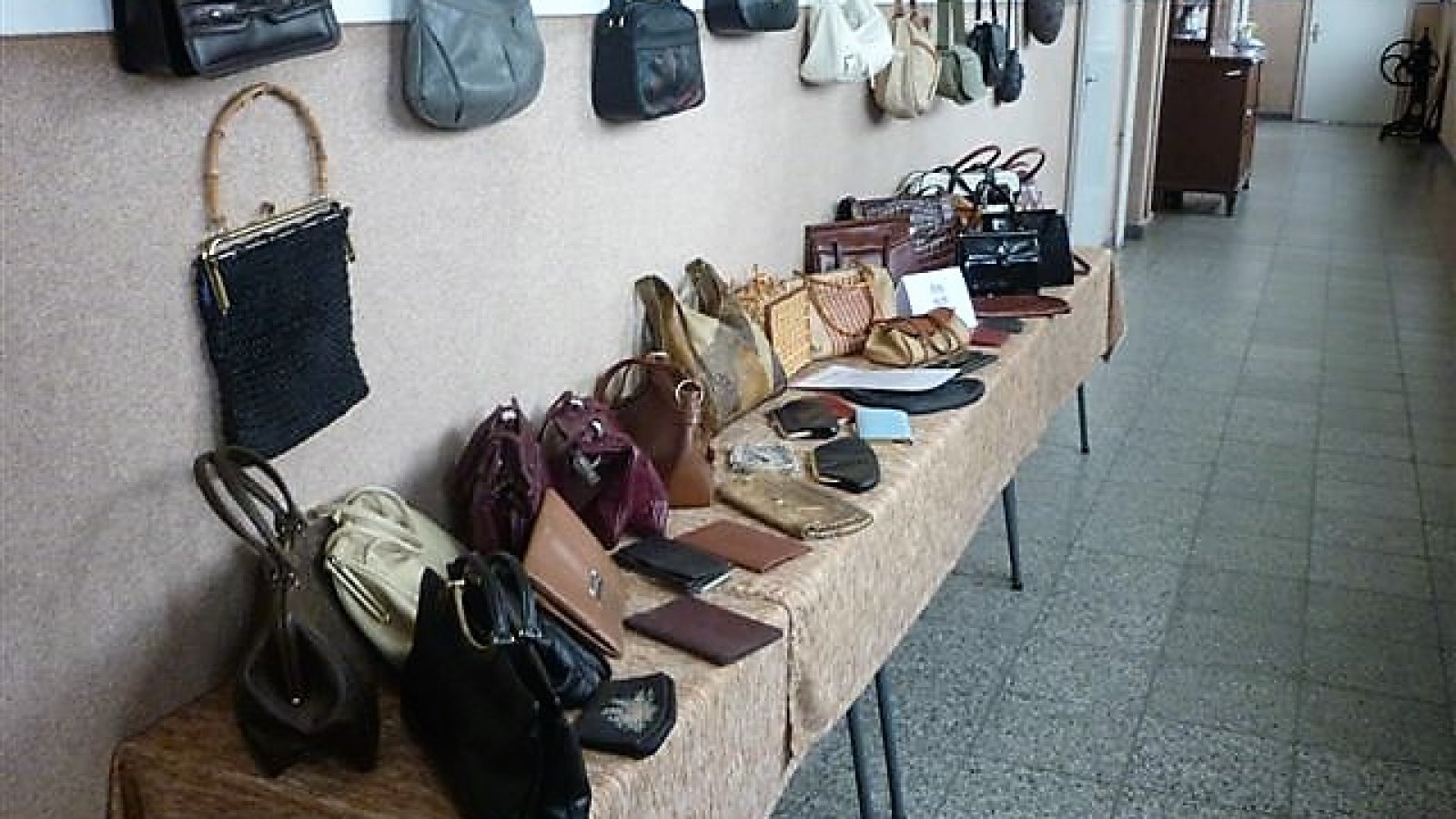 P1020660-3.JPG